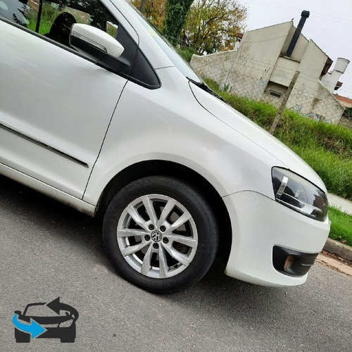 Volkswagen Suran 1.6 Highline 2013 ** Único Dueño Tope De Ga