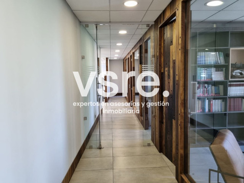 Excelente Oficina Habilitada Edificio Boutique - Alcántara