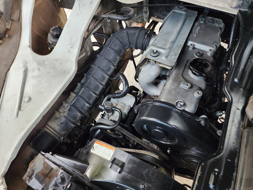 Imagen 14 de 15 de Hyundai H100 Modelo 2012