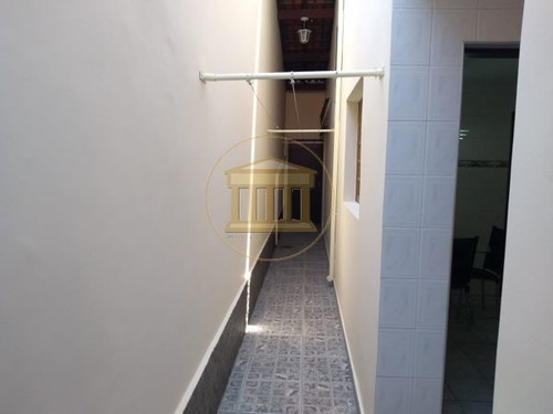 Imagem 3 de 16 de Casa Sobrado Padrão Com 2 Quartos - 119765-v