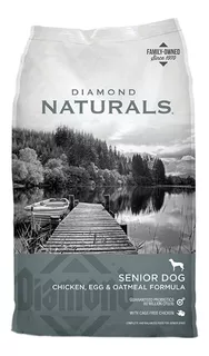 Alimento Diamond Naturals para perro senior de raza pequeña, mediana y grande sabor pollo, huevo y avena en bolsa de 6lb