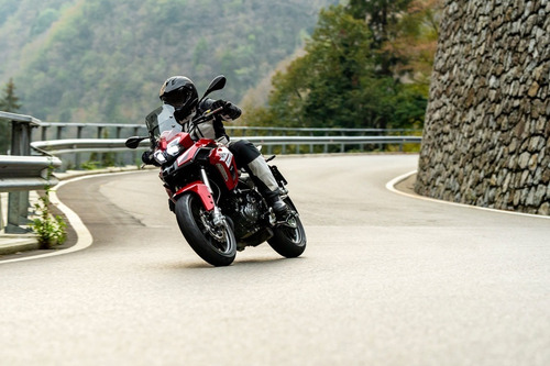 Imagen 6 de 14 de Benelli Trk 251 Abs - 0 Km - Benelli Oficial - Bonetto Motos