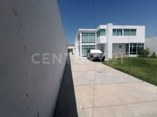 Casa En Venta En Presa Escondida, Tepeji Del Río