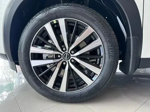 Nissan Pathfinder 3.5 Platinum 4x4 At