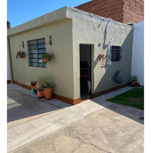 Venta Casa De 3 Amb. A Estrenar C/ Garaje O Local. El Palomar