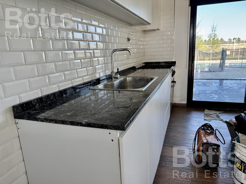 Oportunidad Casa 4 Ambientes Con Pileta En Lares De Canning