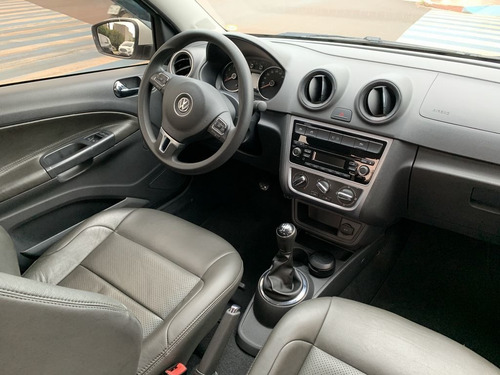 Volkswagen Voyage 1.0 12v Mpi Totalflex Comfortline 4p Manu