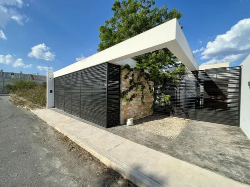 Casa De Una Planta En Venta En Mérida En Mirova, Dzityá