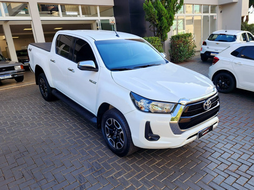 Toyota Hilux CD SRV 4x4 2.8 TDI Diesel Aut.