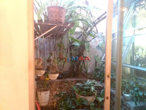 Imagem 10 de 22 de Casa À Venda No Bairro Sumaré, Com 328,00 M² De Ac, 3 Dormitórios, Garagem E Quintal Com Churrasqueira. - Ca0904