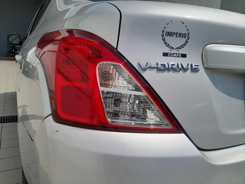 Nissan Versa 1.6 A/C Mt