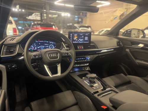 Audi Q5 Perf. Black 2.0 TFSIe S.Tr. Qt (Hib.)