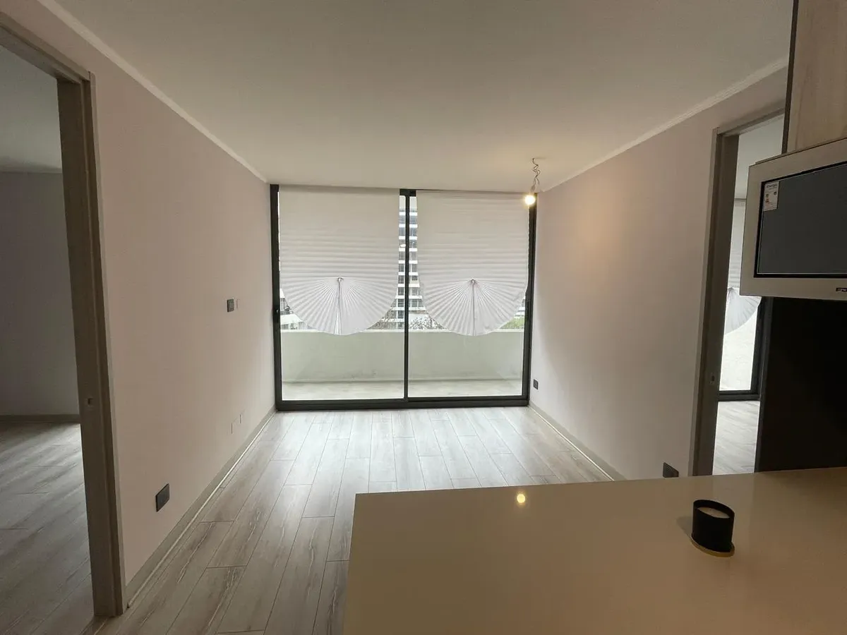 Imagen 2 de 17 de Venta De Dpto Casi Nuevo En La Florida