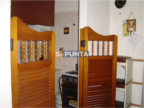 Imagen 6 de 13 de Apartamento En Mansa, 1 Dormitorios *
