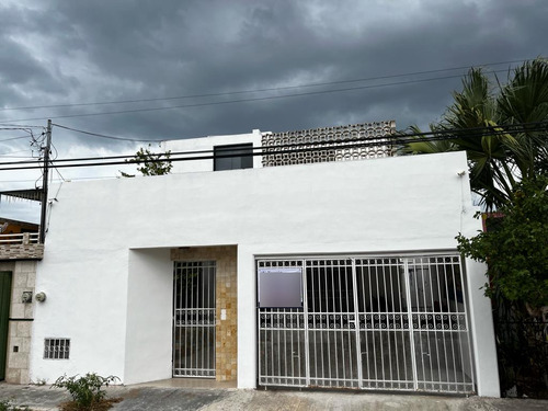 Casa En Venta De 4 Recamaras En Francisco De Montejo Mérida Yuc.