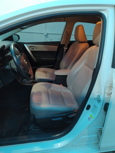 Imagen 10 de 15 de Toyota Corolla Xei Pack A/t 2016 Excelente Estado De Uso !!!