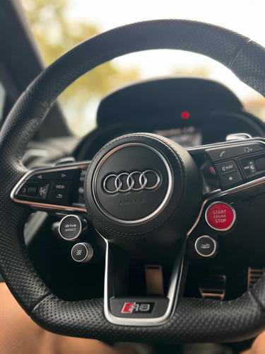 Audi R8 Coupé 5.2 610cv