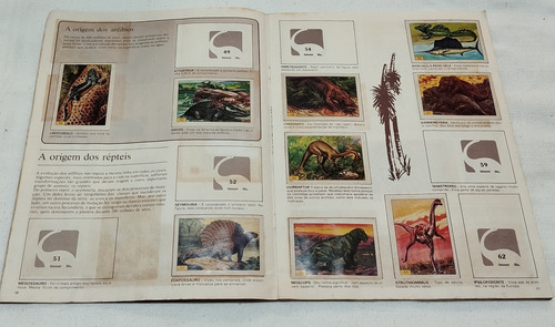 Album De Figurinhas Animais Pré-histórico -1979- Incompleto Animais Pré Históricos (Usado)