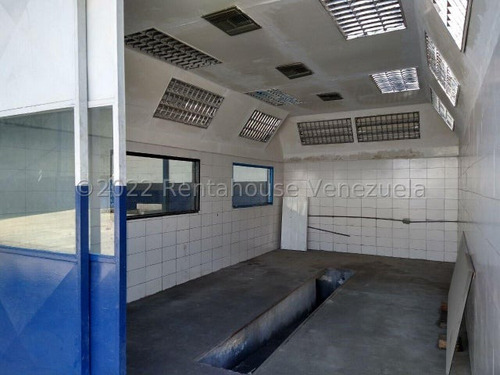 Galpón En Venta Centro De Barquisimeto Kenlimar Nieto 23-16483