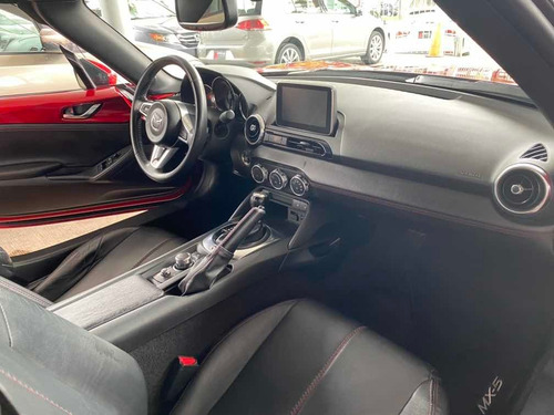 Imagen 9 de 11 de Mazda Mx-5 2.0 Rf At 2017
