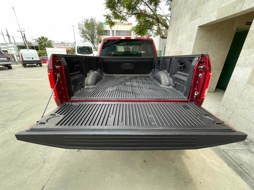 Imagen 8 de 11 de Ford Lobo 2017 5.0l Cabina Regular Xlt V8 4x4 At