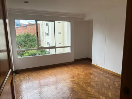 Apartamento En Venta Laureles