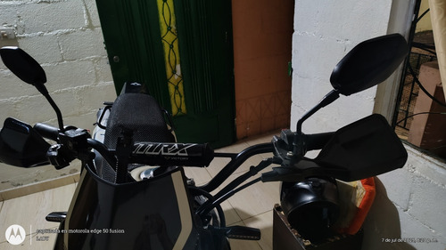 Modelo 2024, Único Dueño, Papeles Al Día,café Arena Negro...