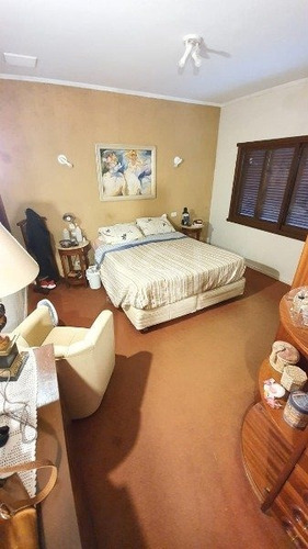 Casa Em Ipanema Com 5 Dormitórios - Mi7890