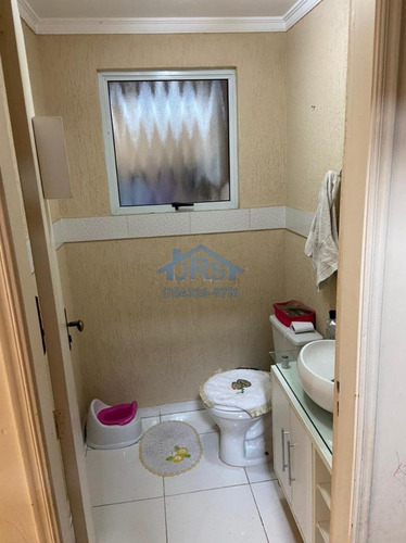Imagem 4 de 16 de Sobrado Com 2 Dormitórios À Venda, 120 M² Por R$ 329.000 - Vila Sul Americana - Carapicuíba/sp - So2051