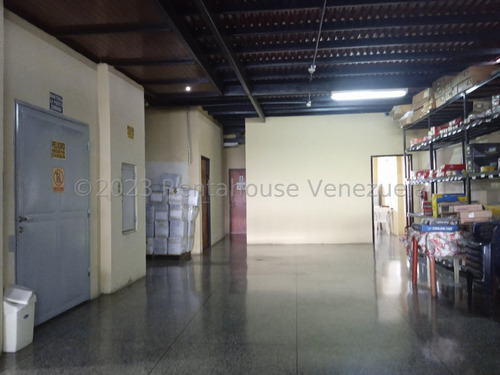 Estratégico Edificio En Venta Ubicado En Zona Céntrica Comercial De Barquisimeto Jr