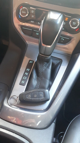 Ford Focus Sedan 2015 2.0 Titanium Flex Aut. 4p