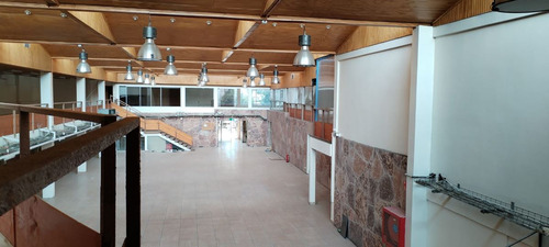 Local Comarcial En Arriendo En Santiago