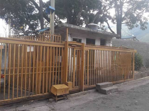 Imagen 6 de 30 de 5 Galpones Espaciosos En Venta Ubicado En Fila De Mariches Con Acceso Controlado Y Vigilancia Privada
