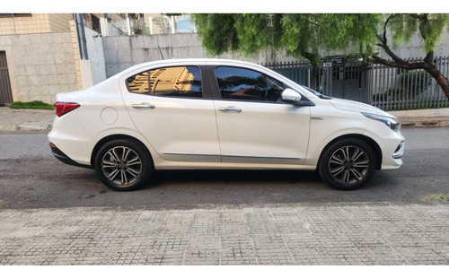 Fiat Cronos 1.8 E.TORQ FLEX PRECISION AT6