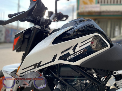 Imagen 3 de 9 de Kit Protector Tanque Stomp Grip Ktm Duke 200ng, 250 Y 390
