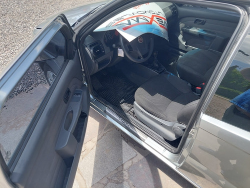 Imagen 7 de 15 de Fiat Strada 2018 1.4 Working Dc C/gnc
