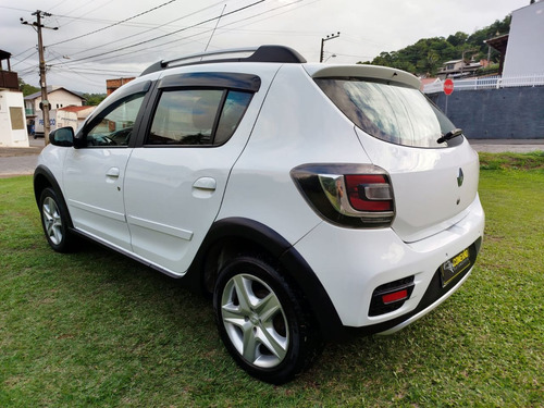 Renault Sandero Stepway SANDERO STEPWAY Hi-Power 1.6 8V 5p