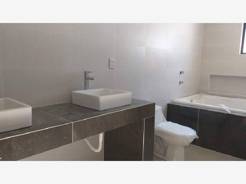 Imagen 7 de 12 de Casa Sola En Venta Fracc. Villas De La Salle