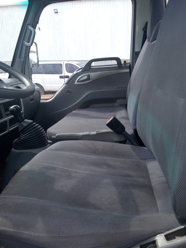 Camión Jac 1035, Caja Con Furgón, Buen Estado