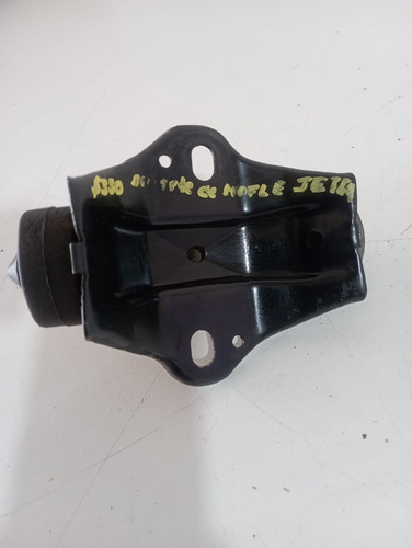 Soporte De Mofle Jetta A4 2.0 00-07 Original (Usado)