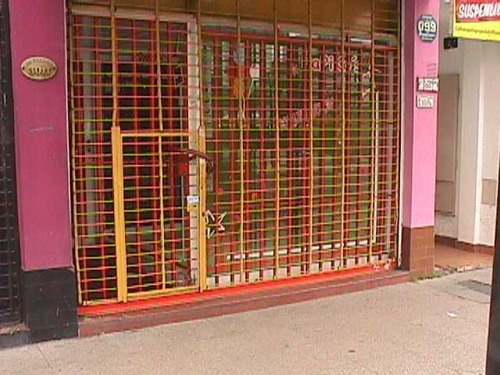 En Venta En Caseros Local De 30m2 Mas Entrepiso De 20m2 Zona Centrica Varios Destinos F: 8820