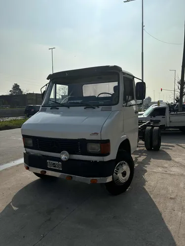 Tata 608