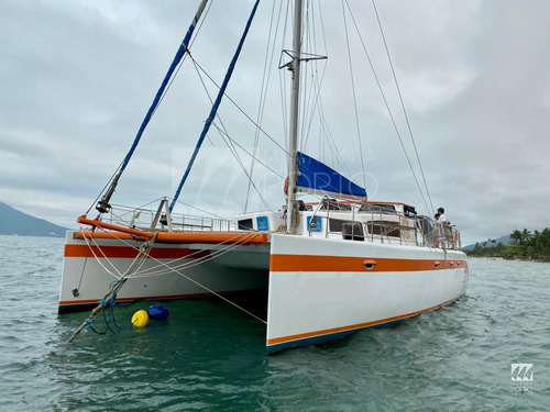 Imagem 1 de 10 de Catamarã Praia 47'