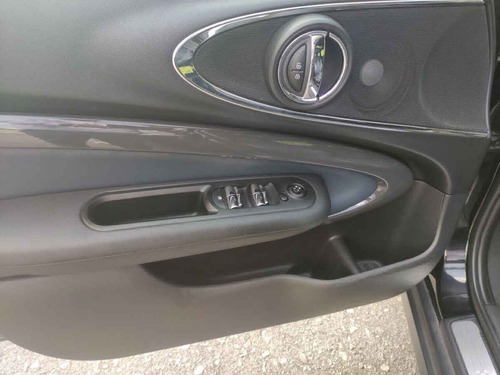 Imagen 3 de 15 de Mini Clubman 2016 5p S Hot Chilli L4/2.0/t Aut
