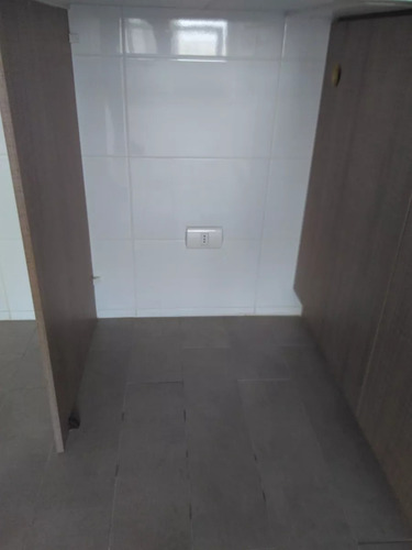 Arriendo Dpto 1d1b Amplio | Las Rejas L1 Metro