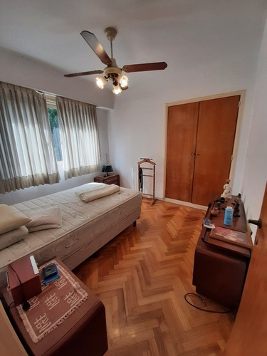 Excelente Departamento 3 Ambientes Con Dependencia Flores