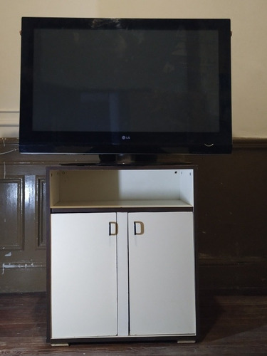 Mueble Tv Con Estante Regulable