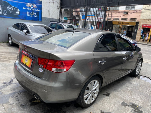 Imagem 6 de 14 de Kia Cerato Sx3 1.6 Automático - Top Linha