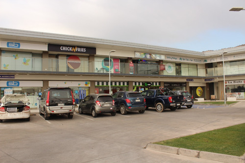 Para Inversión En Concurrido Strip Center