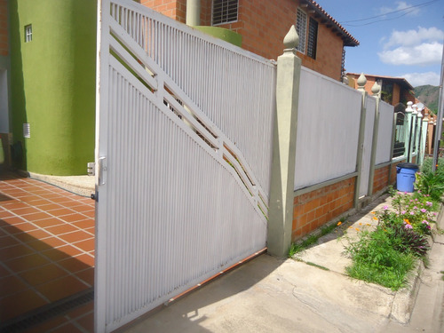 Imagen 20 de 21 de Townhouse En Venta En Villa Caribe, San Pablo. 04121994409